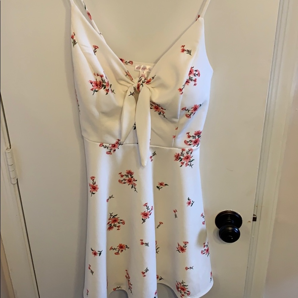 Gorgeous dress!